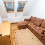 Luxury Bolf